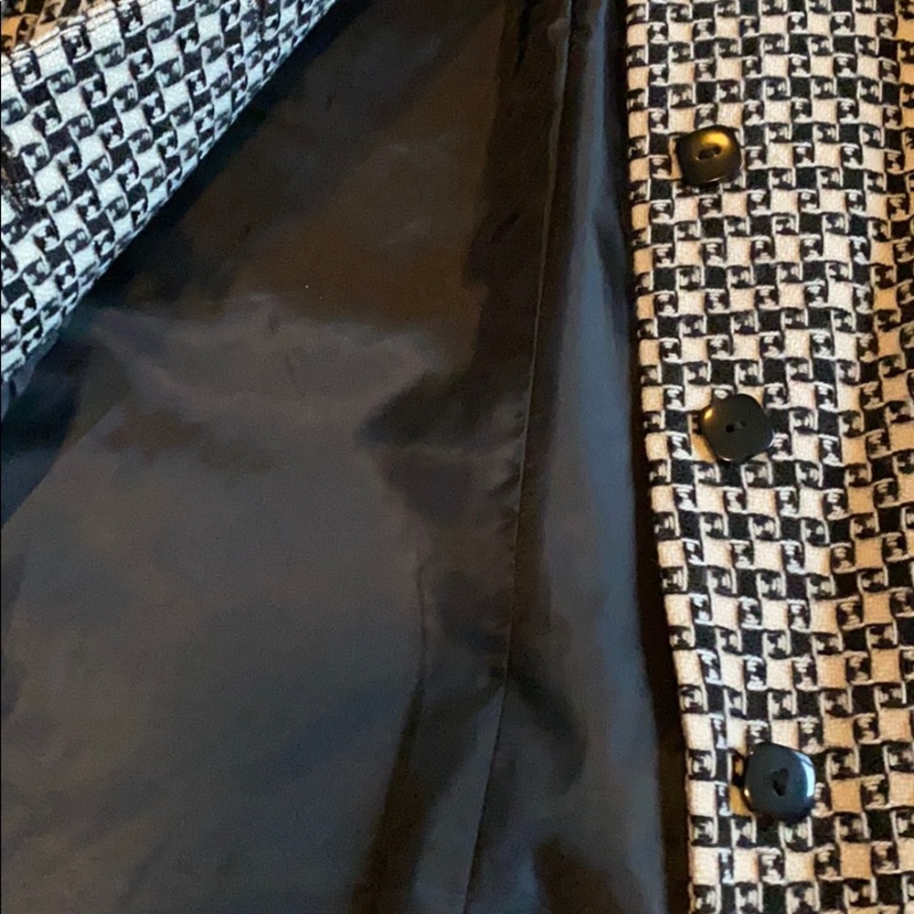 Jacket - Picture 3 of 3